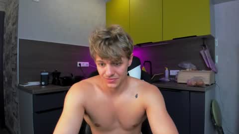 Snapshot of prince_nik chatting on 07-01-26, 11:12 prince online show from 07-01-26, 11:12