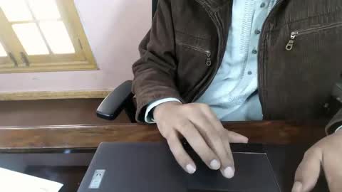 Snapshot of prince_undertaker_834 chatting on 02-17-25, 08:09 lover online show from 02-17-25, 08:09