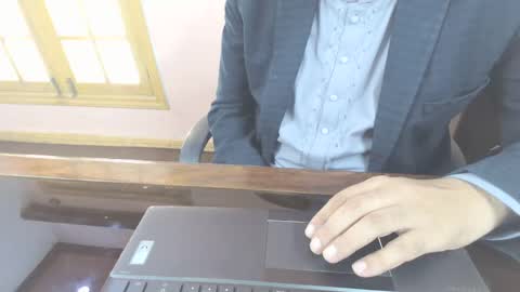 Snapshot of prince_undertaker_834 chatting on 10-13-25, 07:08 lover online show from 10-13-25, 07:08