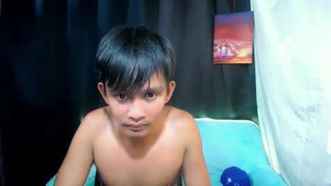 Snapshot of prince_zaijan chatting on 02-14-25, 11:09 Prince Zaijan online show from 02-14-25, 11:09