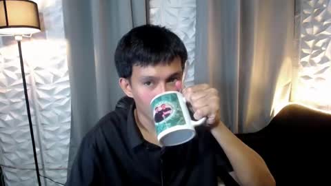Snapshot of prince_zaijan chatting on 06-16-26, 09:12 Prince Zaijan online show from 06-16-26, 09:12