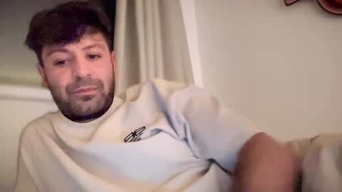 Snapshot of princea933 chatting on 09-27-25, 07:19 PrinceA933 online show from 09-27-25, 07:19