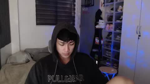 Snapshot of princeadrianx chatting on 06-15-26, 07:54 Prince Adrian online show from 06-15-26, 07:54