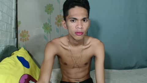 Snapshot of princeofcumxxx chatting on 03-05-25, 10:44 Mel online show from 03-05-25, 10:44