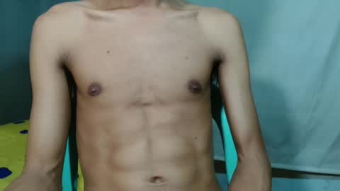 Snapshot of princeofcumxxx chatting on 10-22-25, 05:13 Mel online show from 10-22-25, 05:13