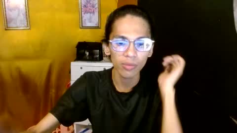 Snapshot of princeofcumxxx chatting on 11-29-25, 11:35 Mel online show from 11-29-25, 11:35