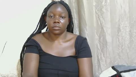 Snapshot of princes_leilani chatting on 02-10-26, 08:13 Queen of nyash online show from 02-10-26, 08:13