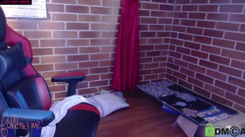 Leia online show from 01-22-25, 02:14