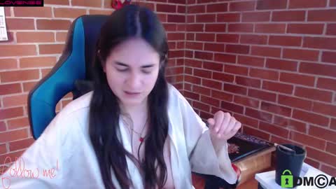 Leia online show from 02-14-25, 03:58