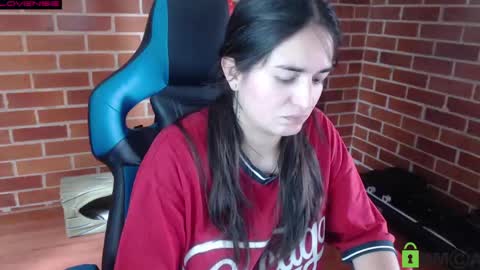 Leia online show from 06-04-26, 03:18