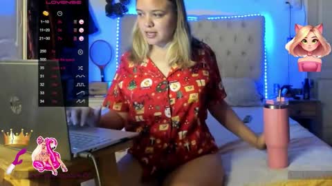 Paris online show from 01-06-25, 04:02