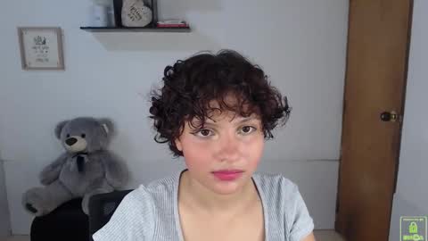 Snapshot of princess_an chatting on 09-24-25, 11:41 An online show from 09-24-25, 11:41