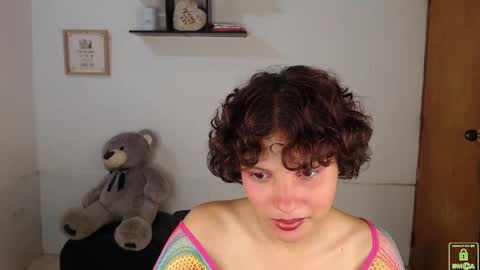 Snapshot of princess_an chatting on 10-21-25, 07:36 An online show from 10-21-25, 07:36