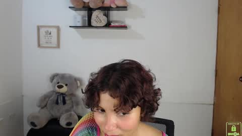 Snapshot of princess_an chatting on 10-28-25, 07:05 An online show from 10-28-25, 07:05