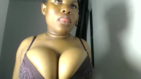 Snapshot of princess_karinaa chatting on 04-24-26, 08:11 Karina online show from 04-24-26, 08:11