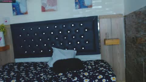 Snapshot of princess_martinez chatting on 02-07-25, 07:27 Princess Martinez online show from 02-07-25, 07:27