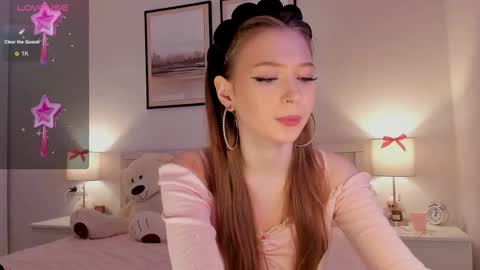 Princess Diana online show from 03-11-26, 07:42