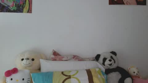Snapshot of princess_ofyourdreams chatting on 03-21-26, 03:22 Sophie online show from 03-21-26, 03:22