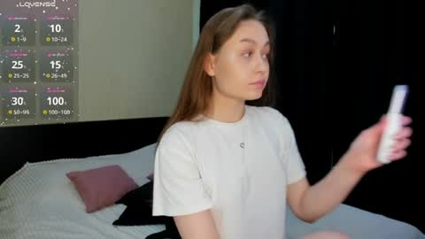 Snapshot of princess_sonya chatting on 06-30-26, 12:28 Sonya online show from 06-30-26, 12:28