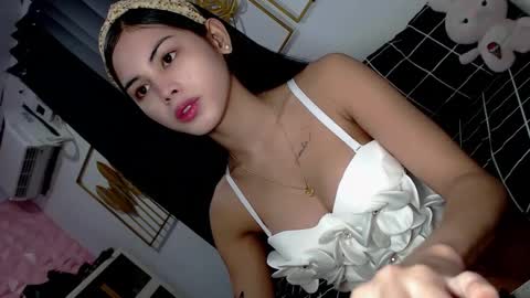Snapshot of princess_stellaxx chatting on 01-02-25, 03:05 Estela online show from 01-02-25, 03:05