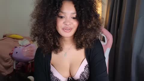 Snapshot of princessamberrrxo chatting on 02-04-25, 04:29 Amber online show from 02-04-25, 04:29