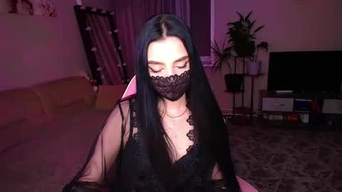 princessamira1 online show from 11-25-25, 03:01