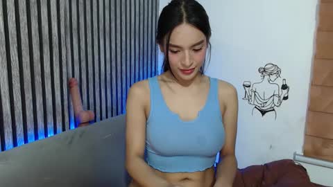 Snapshot of princessasiana04 chatting on 11-10-25, 10:58 MAXENE FOLLOW MY IG maxeneliebe online show from 11-10-25, 10:58