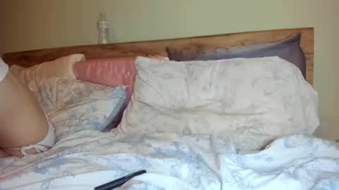 marla online show from 04-29-26, 02:21