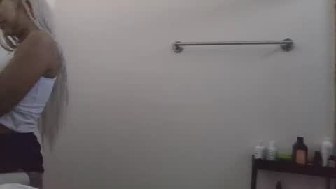 Snapshot of princesskimami chatting on 09-21-25, 12:12 princesskimami online show from 09-21-25, 12:12