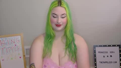 Snapshot of princesskiracb chatting on 11-17-25, 03:07 Princess Kira online show from 11-17-25, 03:07