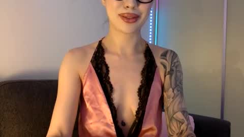 PrincessPinky444 online show from 02-08-26, 09:23