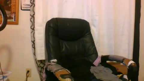 Snapshot of princesspup420 chatting on 10-08-25, 04:54 Princess online show from 10-08-25, 04:54