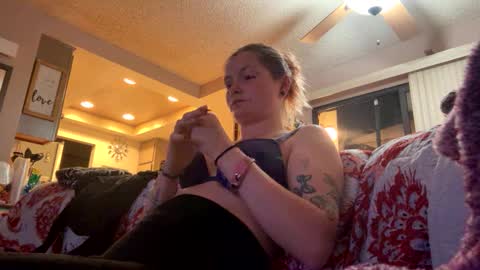 princessreignxo online show from 10-03-25, 03:25