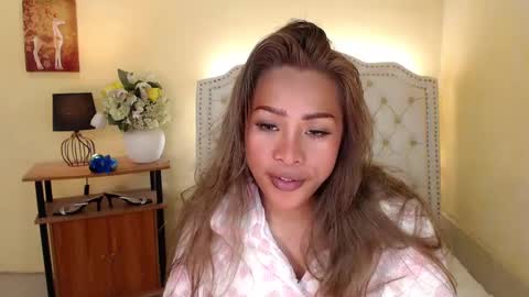 princessyanzy1 online show from 12-12-24, 12:48