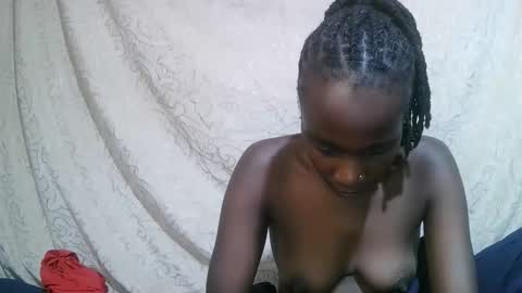 Snapshot of pritty_amber chatting on 01-13-26, 05:07 pritty_amber online show from 01-13-26, 05:07