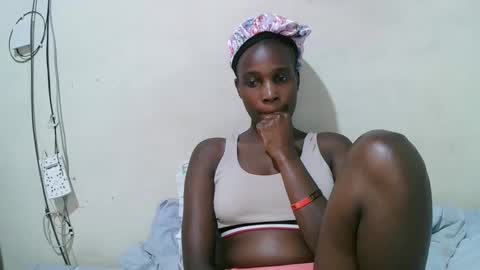 Snapshot of pritty_amber chatting on 04-21-26, 01:42 pritty_amber online show from 04-21-26, 01:42