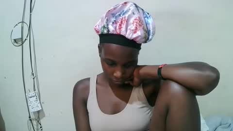 Snapshot of pritty_amber chatting on 04-21-26, 02:51 pritty_amber online show from 04-21-26, 02:51