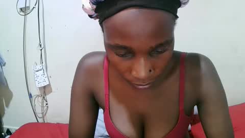 Snapshot of pritty_amber chatting on 04-23-26, 01:29 pritty_amber online show from 04-23-26, 01:29