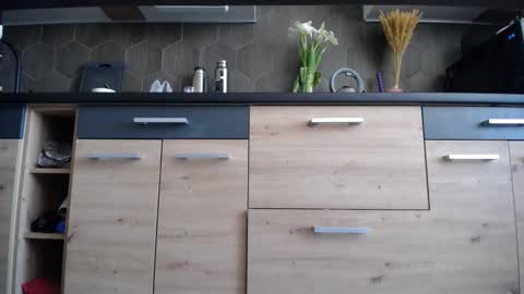 Space online show from 03-10-26, 07:57