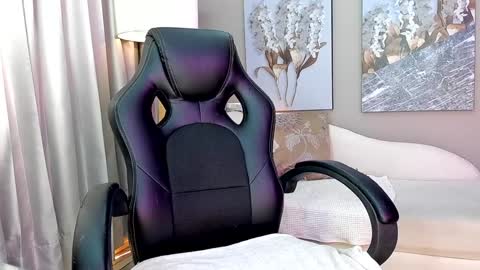 Snapshot of priya_rose chatting on 01-16-25, 08:57 Priya Rose online show from 01-16-25, 08:57