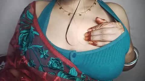 priyu_ online show from 12-15-25, 02:10