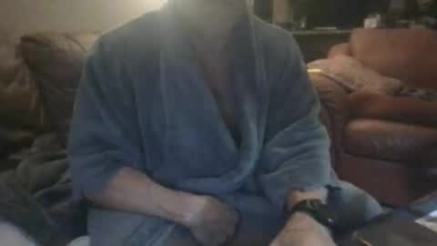 MUSCLEGOD online show from 12-21-25, 04:36