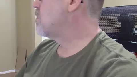 Snapshot of professor21255 chatting on 09-16-25, 01:45 professor21255 online show from 09-16-25, 01:45