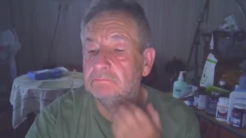 Snapshot of projectorepson chatting on 06-11-26, 06:39 projectorepson online show from 06-11-26, 06:39