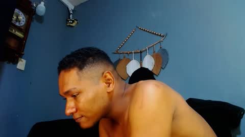 Grande y Gruesa online show from 02-14-25, 02:23