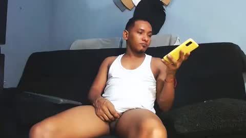 Grande y Gruesa online show from 02-11-26, 06:40