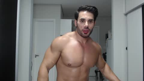 promuscles4u online show from 02-28-25, 08:28