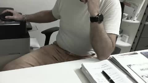 mature hairy guy online show from 05-30-26, 03:42