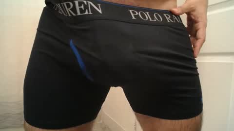 Snapshot of proseccopapi23 chatting on 10-11-25, 05:17 proseccopapi23 online show from 10-11-25, 05:17