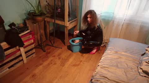 prxscillia_tx online show from 12-13-24, 08:20